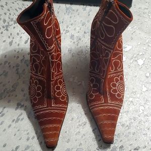 Via Spiga Embroidered Suede Ankle Boots